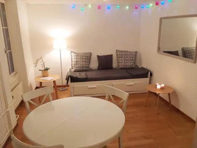 Parking Voiture & Appartement 2Pcs Lausanne Centre Dış mekan fotoğraf